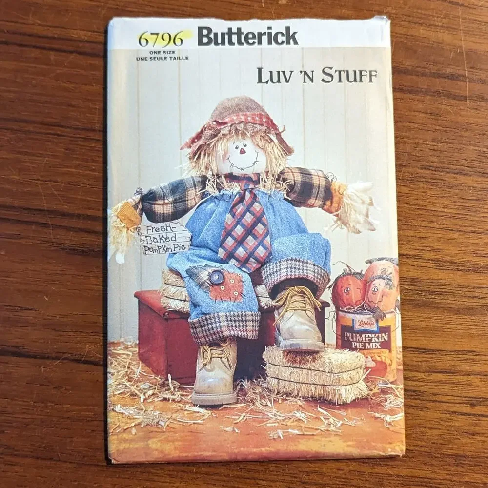 UNCUT Butterick Pattern 6796 Luv 'N Stuff Scarecrow Pumpkins